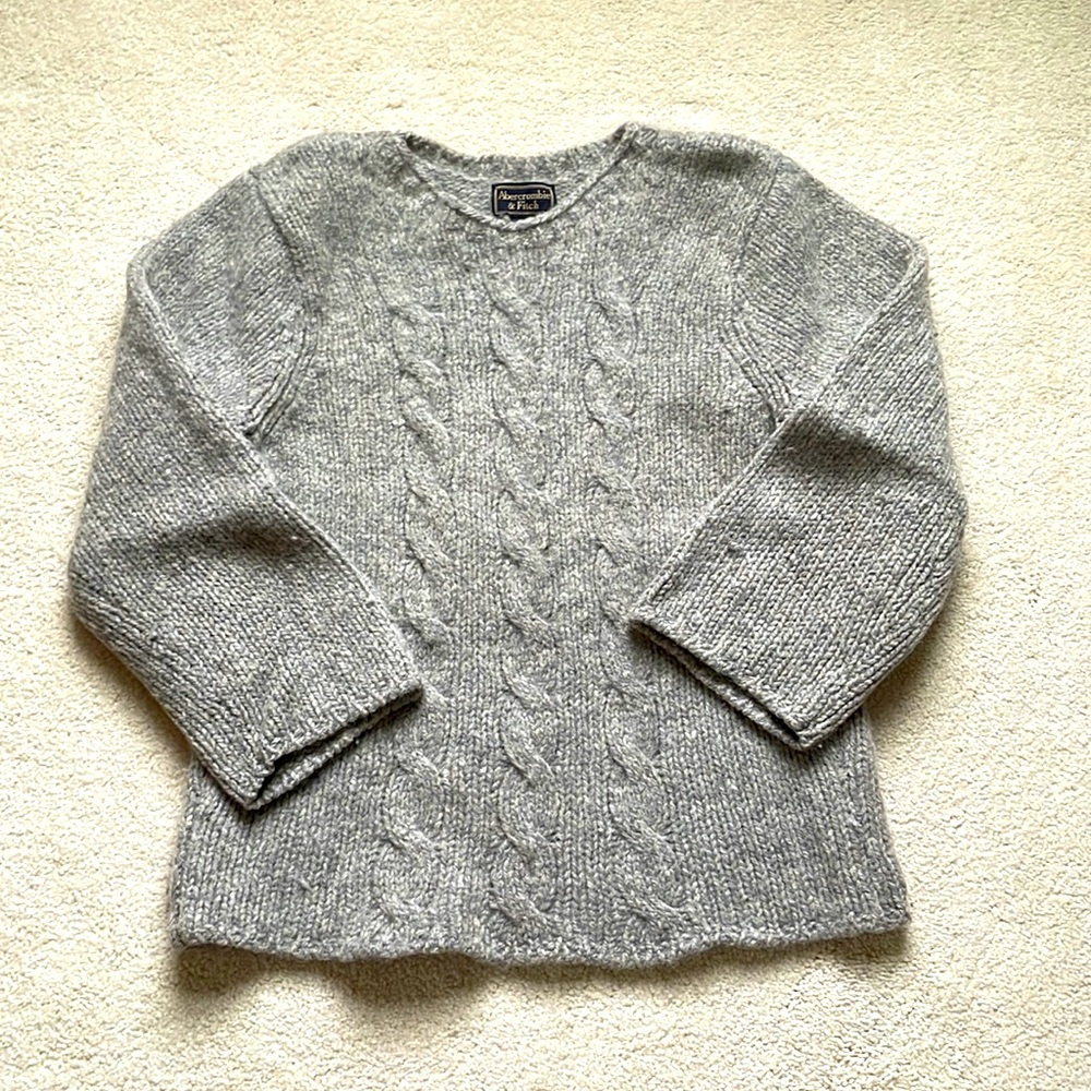 Abercrombie & Fitch Gray wool sweater